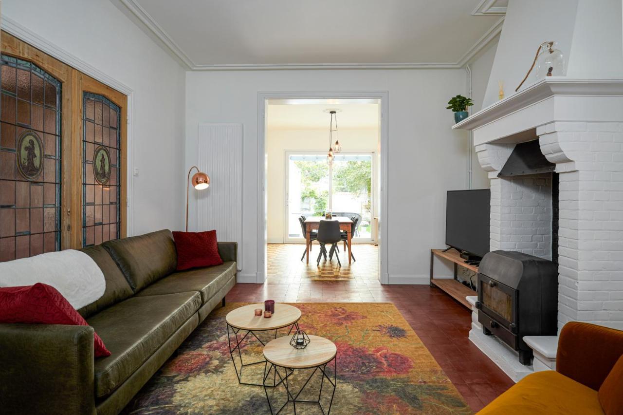 Trendy, Authentieke Woning Met Groot Terras En Tuin Villa Brugge Bagian luar foto