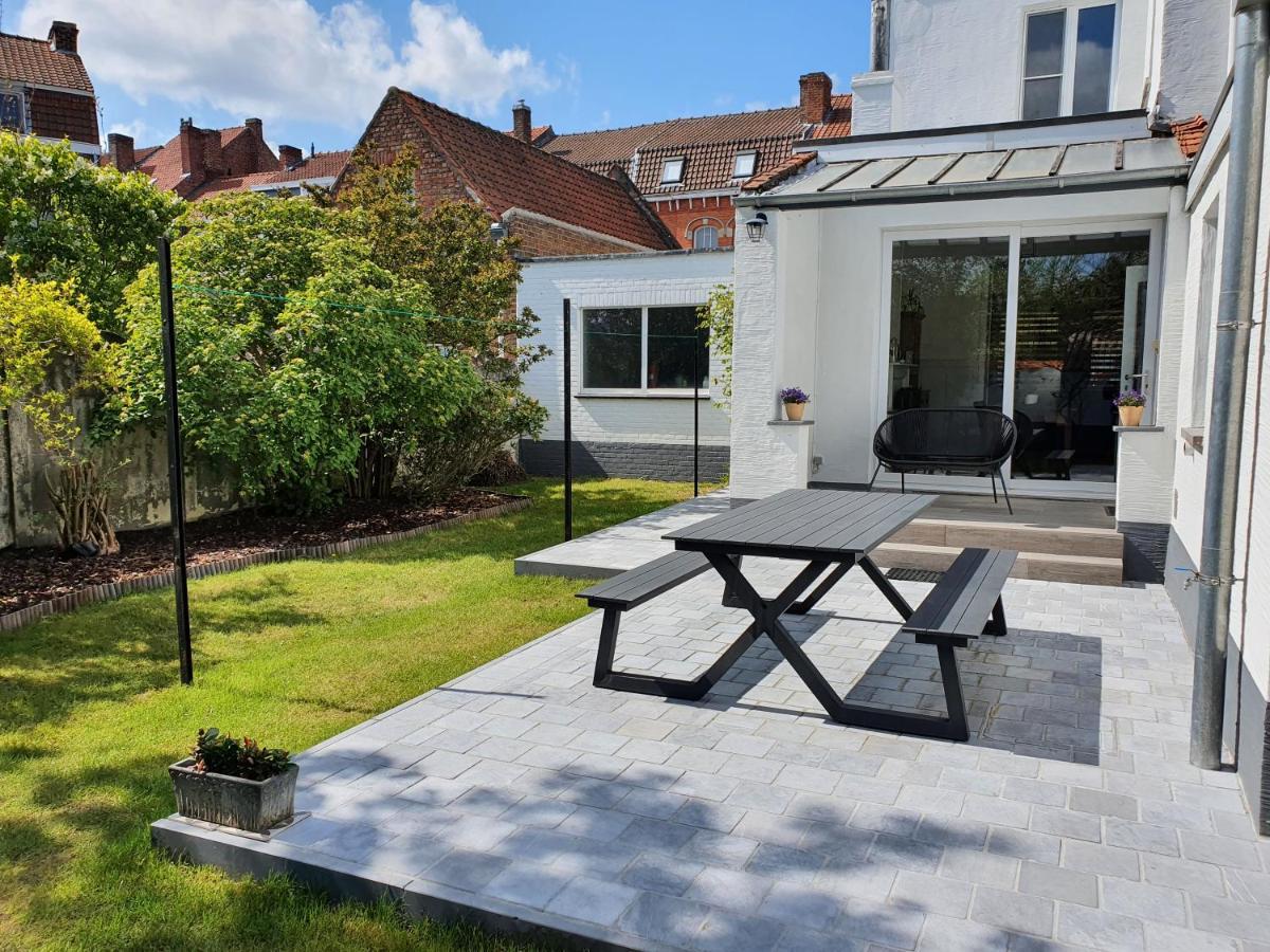 Trendy, Authentieke Woning Met Groot Terras En Tuin Villa Brugge Bagian luar foto